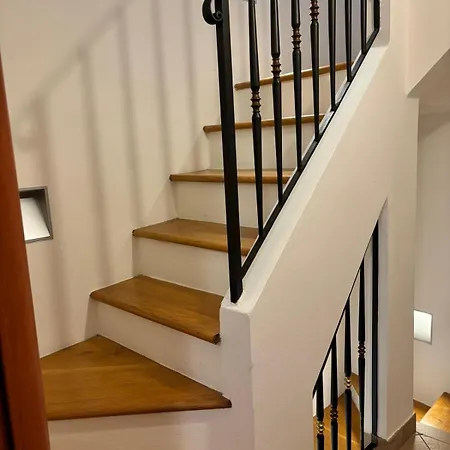 Casa Davidin بيت للعطل Montale (Liguria)