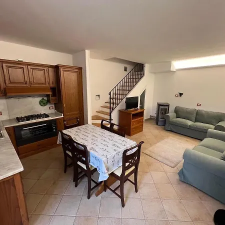 Casa Davidin Montale (Liguria)